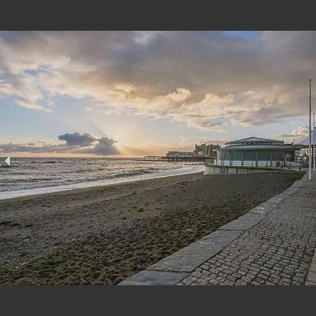 Cranwell Court Seaview Rooms And Apartments Aberystwyth Exterior foto